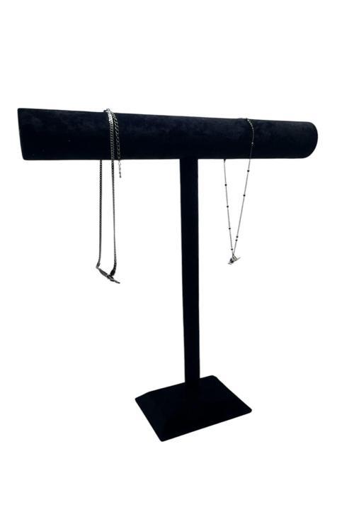 Süet Kaplama Siyah Renk 42/40 Cm Uzun Kolye - Tesbih Sergileme Standi