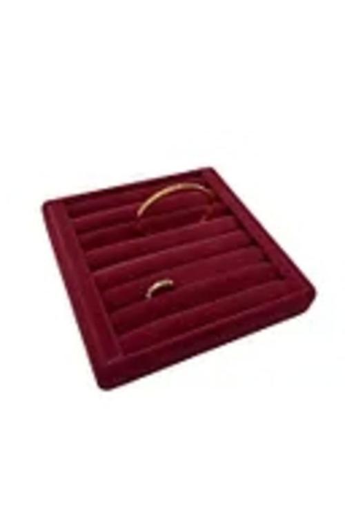 Süet Kumaş Bordo Renk 15 Cm / 15 Cm Yüzük Sergileme Standı