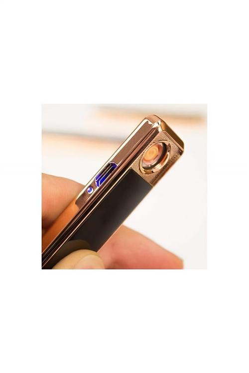 Kişiye Özel SİYAH ALEVSİZ ŞARJLI USB KIZAKLI ÇAKMAK