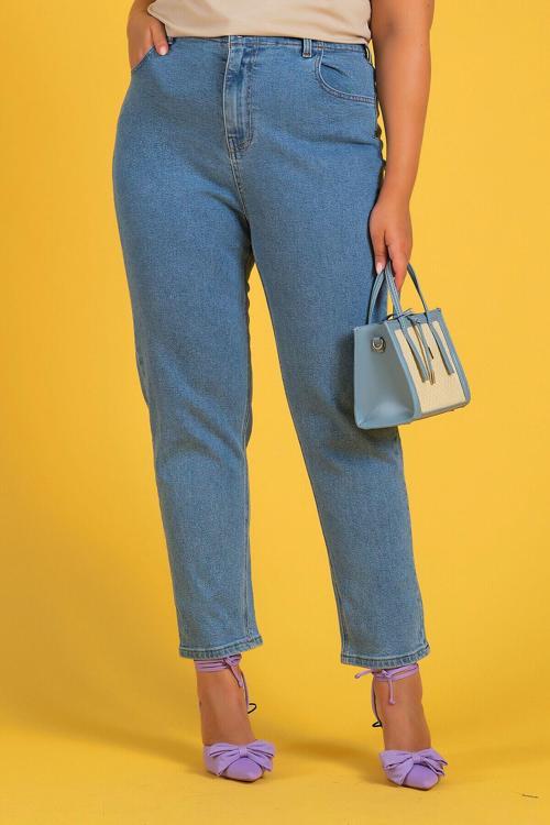 Mom Füme Jean