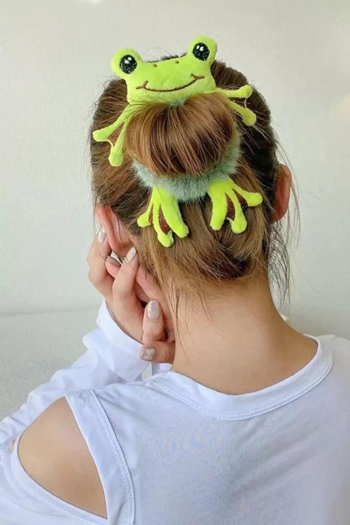 Yeşil Renk Kurbağalı Peluş Simit Toka