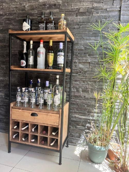 Ahşap İçki Dolabı - Şaraplık - Içki Rafı - Bar Dolabı - Şarap Dolabı