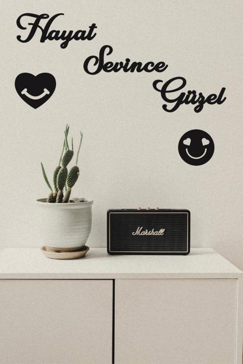 Hayat Sevince Güzel Duvar Yazısı  + Mutlu Kalp Smile Dekoratif Obje