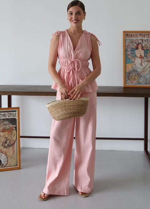 Pembe %100 Pamuk Omuz Bel Büzgülü Bluz Pantolon Takım - 8612