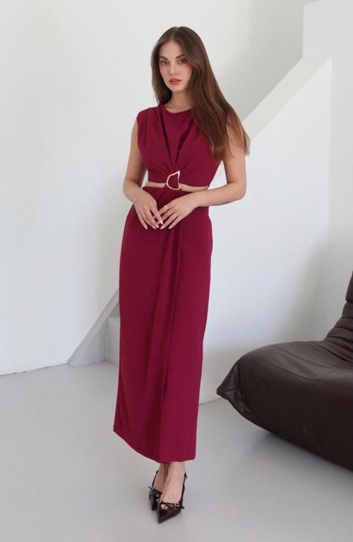 Bordo Önden Tokalı Yan Dekolteli Elbise - 8190