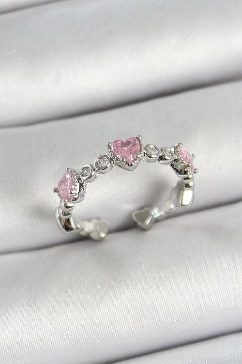 Zarif Kadın için Silver Pirinç Ayarlanır Sıralı Kalp Figürlü Zirkonlu Yüzük