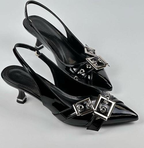 Feles Şeker Topuklu Çift Toka Detaylı Arkası Açık Stiletto Kadın Kısa Topuklu Ayakkabı
