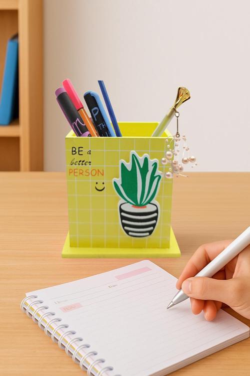 Ahşap Masaüstü Kalemlik Kaktüs Bitki Desenli Sarı - 1 Adet