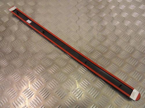 1996-2010 Volkswagen Caddy Arka Kapı Bandı Sol (Pleksan) (Adet) (Oem No:2K0853535E9B9)