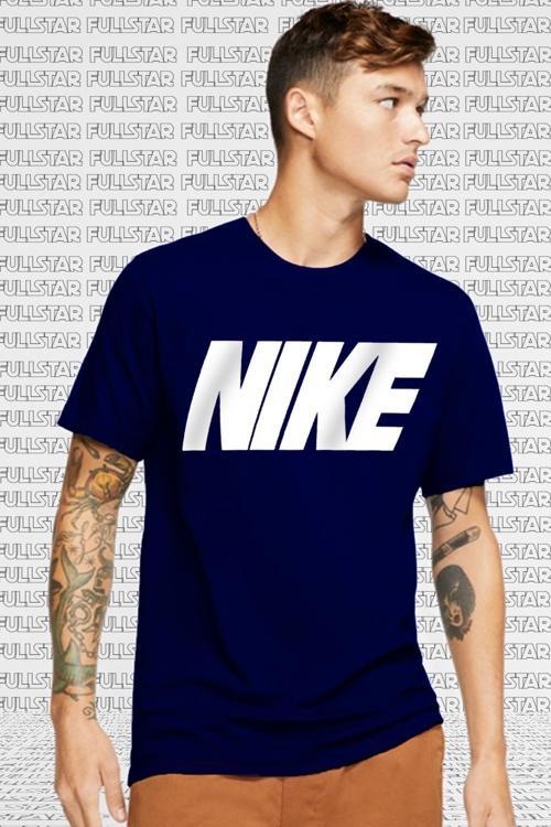 Italic Graphic Logo Erkek Lacivert Bisiklet Yaka Kısa Kollu Tişört