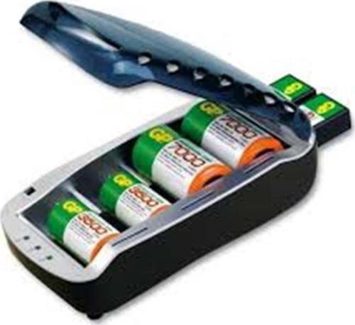 Pb19 Üniversal Şarj Cihazı 4 Lü Aa,Aaa,C,D 2 Li 9 Volt