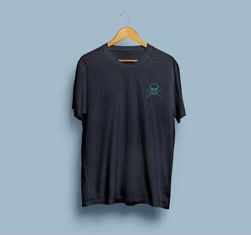 Oversize Kuru kafa ve Çapraz Kemik tasarım unisex T-shirt