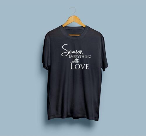 Oversize Herşey aşk için yazılı unisex T-shirt