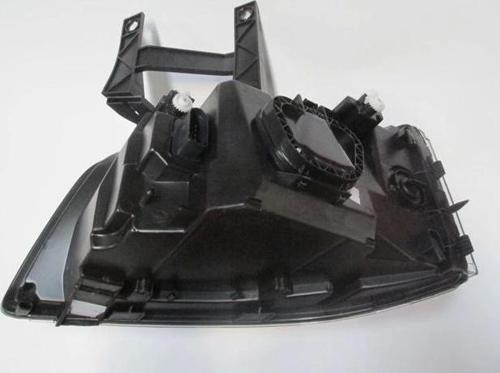 Volkswagen Transporter- T5- 04/06; Far Lambası Sağ Elektrikli/Motorlu/Braketli/9Pin (H4)(Ayfar) (Oem