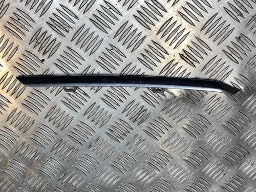 Panjur Çıtası Ön Sağ Krom Nıkelaj Opel Corsa F Bm 20- (Oem No: 9830283080)