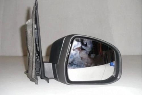 Focus Elektrikli Ayna  2008 2011 Astarlı Kör Noktalı Sinyalli Sağ Oem No:8M5117682Yc