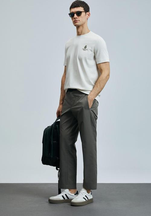 Olıvıa Modern Grafik T- Shirt Ekru