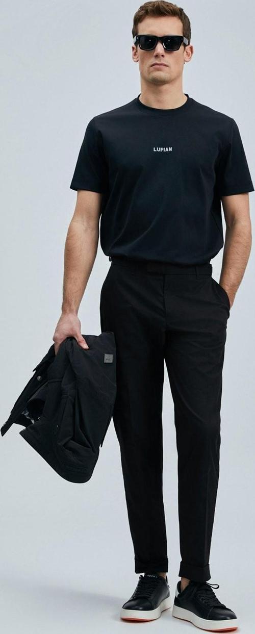 Marcus Modern Grafik T- Shirt Siyah