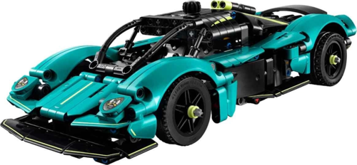 Nessiworld LEGO Technic Aston Martin Valkyrie 42208