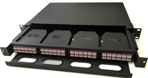 Beek 4 port MPO Boş Patch Panel (BC-FO-5MPC-24-12DLC/4 model MPO Kaset ler haricen temin edilmelidir)Beek 19  4 Slot MTP/MPO Patch Panel, 1U, empty