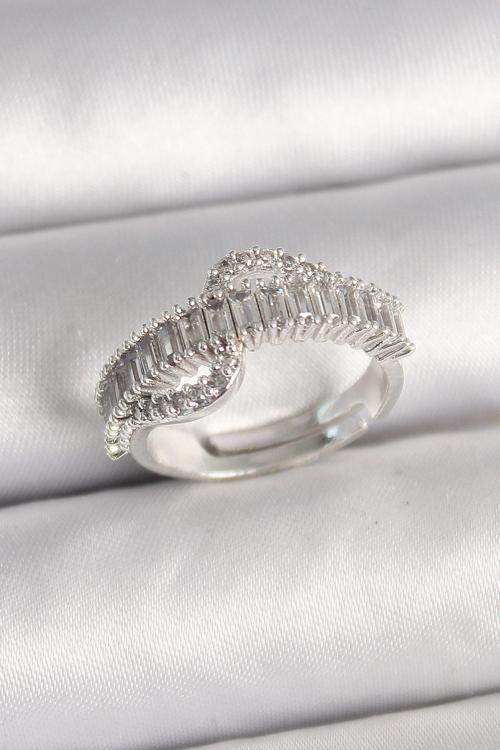 Pirinç Gümüş Renk Su Yolu Zirkon Taşlı Ayarlanabilir Model Kadın Yüzük