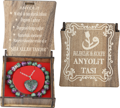 Kutulu Kolye Bileklik Seti Anyolit