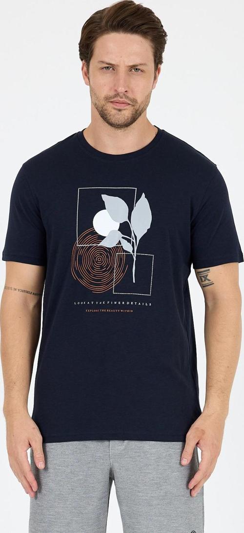 Erkek Sıfır Yaka Baskılı T-Shirt – %100 Pamuk – Rahat ve Tarz Kısa Kollu Erkek Tişört 0009