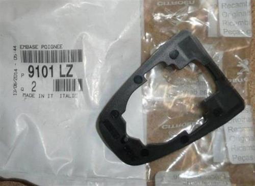 Kapı Kol Alt Lastık Psa 301 B.M 2013- (Oem No: 9101.Lz)