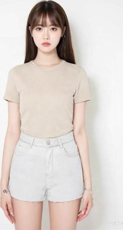 15339774 Likralı Fitilli Slim Fit Kadın T-Shirt Bej