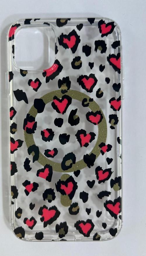 İPHONE 11 MAGSAFELİ KIRMIZI VE SİYAH KALP DESENLİ KILIF