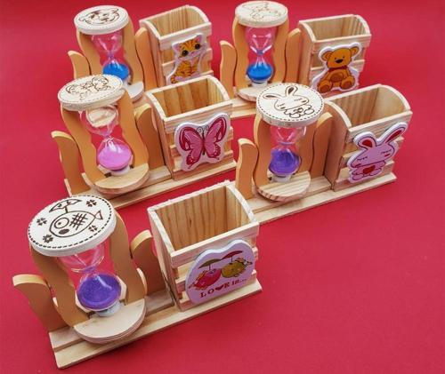 Kum Saati Kalemlik Kutulu