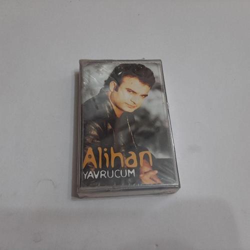  Alihan- Yavrucum Jelatinli Cam Baskı Kaset