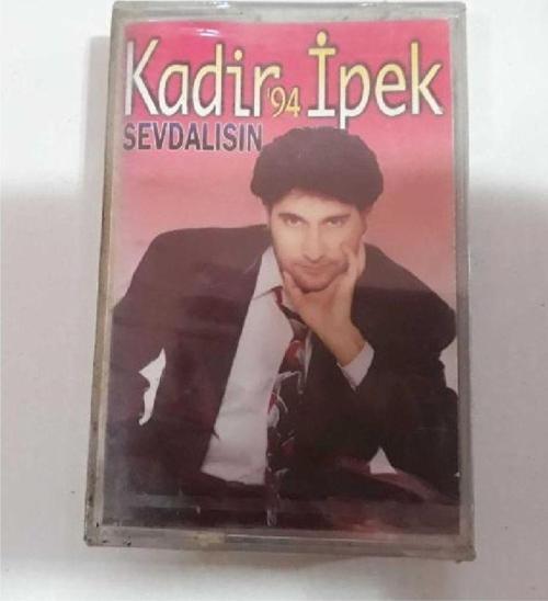 Kadir İpek - Sevdalısın Kaset