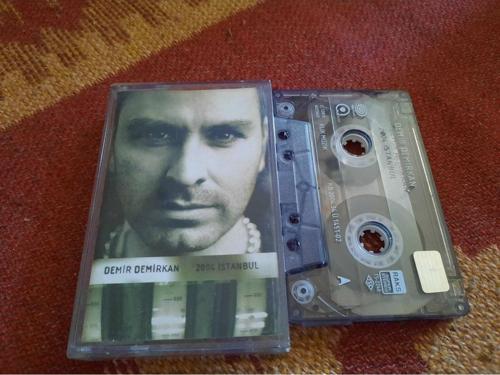  Demir Demirkan 2004 Istanbul Cam Baskı Ambalajında Kaset