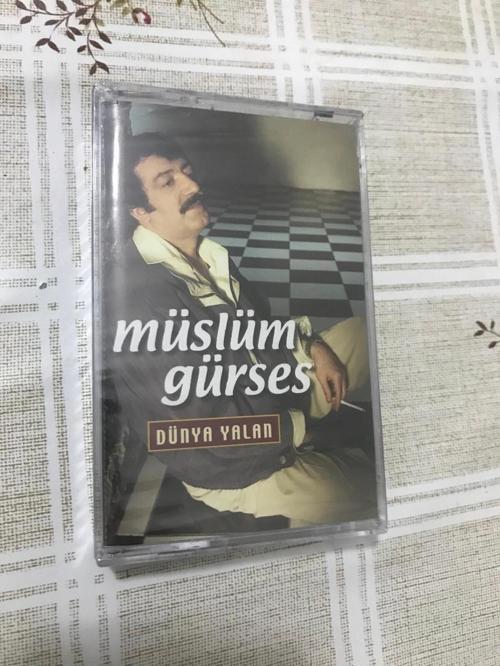 Müslüm Gürses - Dünya Yalan Sıfır Kaset
