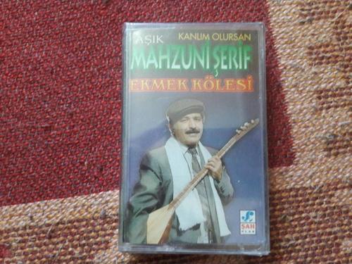 Aşık Mahzuni Şerif -Ekmek Kölesi Cam Baskı Jelatinli Kaset