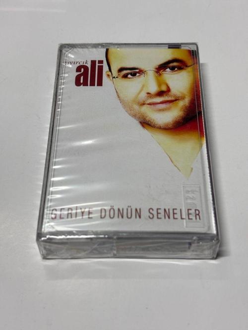 Kıvırcık Ali - Geriye Dönün Seneler (Kaset)