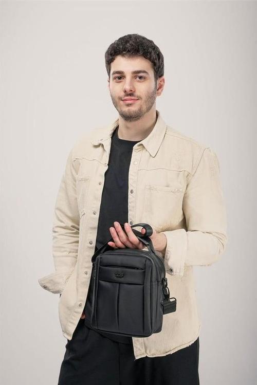 31573 Askılı Çanta