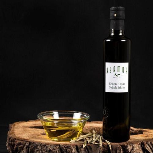 Natural Erken Hasat Soğuk Sıkım Zeytin Yağı Meyvemsi Çiğ Tüketim 500 Ml