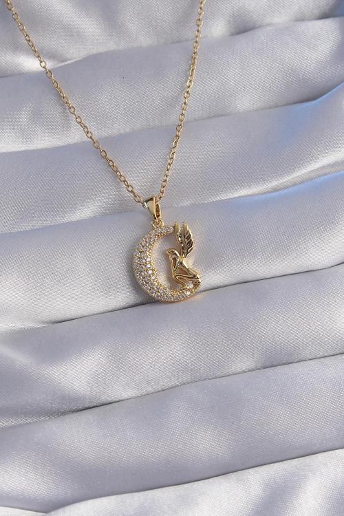 Çelik Zincir Gold Renk Kuş Figürlü Zirkon Taşlı Ay Tasarımlı Kolye