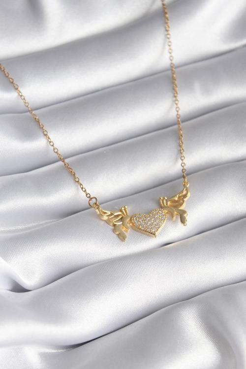Çelik Gold Renk Zirkon Taşlı Kanatlı Kalp Model Kadın Kolye