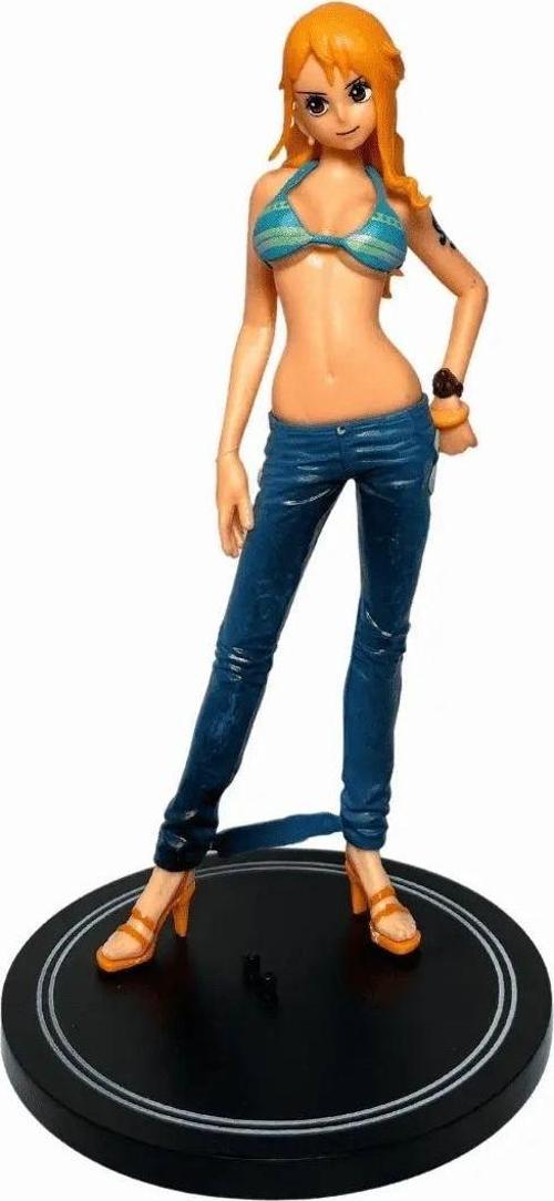One Piece Nami Figürü – 17 cm Lady Anime Aksiyon ve Koleksiyonluk Model