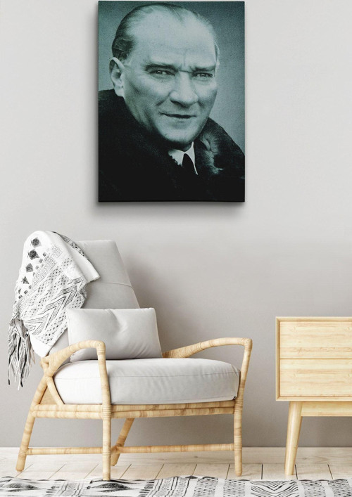 Atatürk Portre Tablosu Mustafa Kemal Atatürk Dikdörtgen Dekoratif Kanvas Tablo