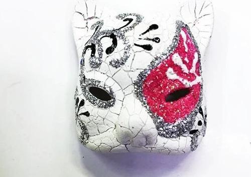 Pembe Renk İşlemeli Seramik Malzemeden İmal Venedik Kedi Model Magnet