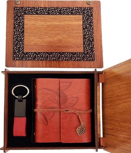 Ahşap Kutulu Kahve Deri Defter Ve Anahtarlık Set