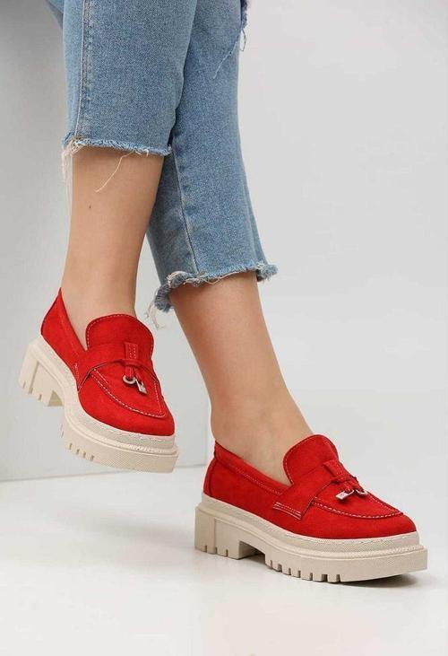 Loafer Kadın Süet Kırmızı Tokalı Günlük Ayakkabı