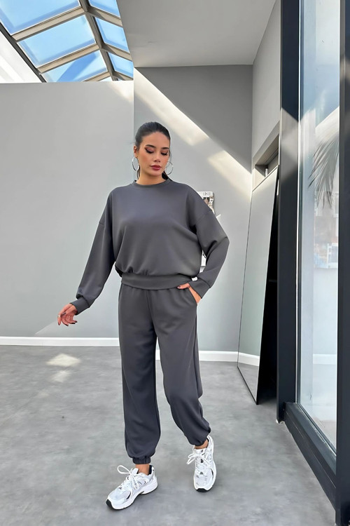 Kadın Bisiklet Yaka Yüksek Bel Yumuşacık Oversize Eşofman Takımı