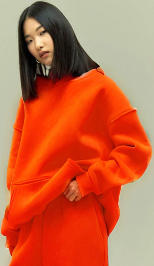 Kadın Rahat Oversize 3 İplik Pamuklu Şardonlu Kanguru Cep Kapşonlu Sweatshirt