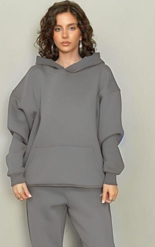 Kadın Rahat Kesim Oversize 3 İplik Pamuklu Şardonlu Kanguru Cep Kapşonlu Hoodie Sweatshirt