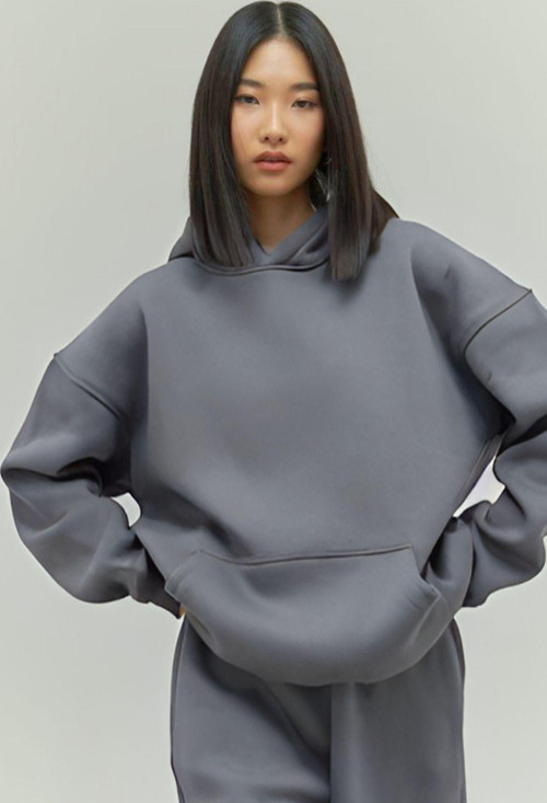 Kadın Rahat Oversize 3 İplik Pamuklu Şardonlu Kanguru Cep Kapşonlu Sweatshirt